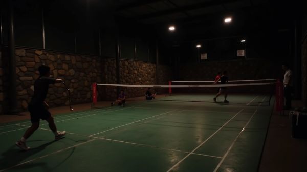 Badminton à Toulouse : ce qui change quand on joue dans un club plutôt qu'en créneau isolé